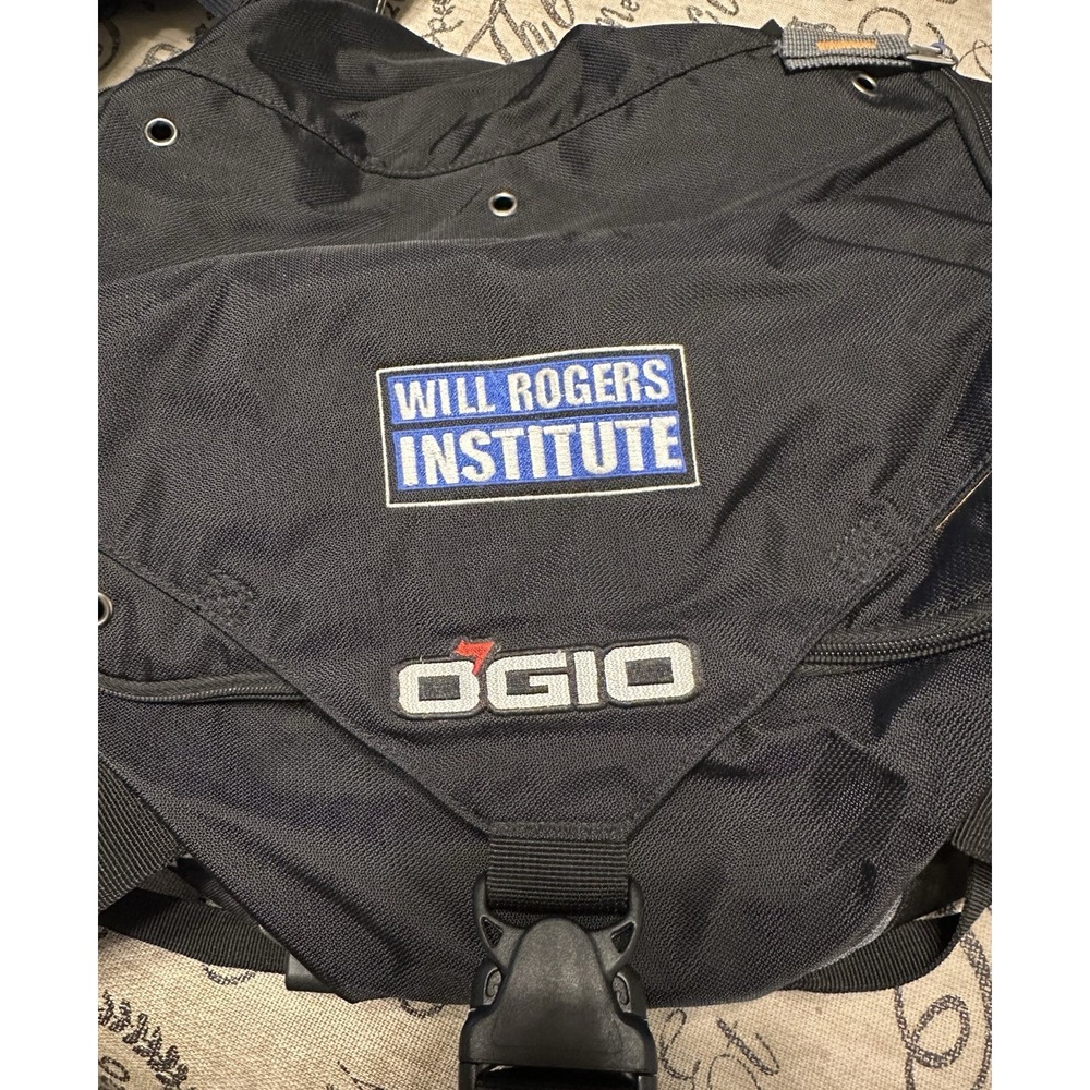 OGIO Duffel Bag Black/Orange Travel Bag Carry On Luggage - Will Rogers Institute